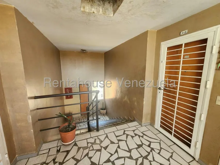 Apartamento (1 Nivel) en Alquiler en Paraparal, Carabobo - 2