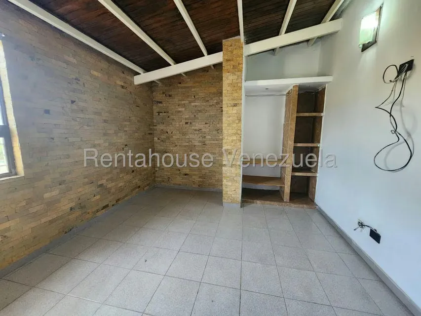 Apartamento (1 Nivel) en Alquiler en Paraparal, Carabobo - 11