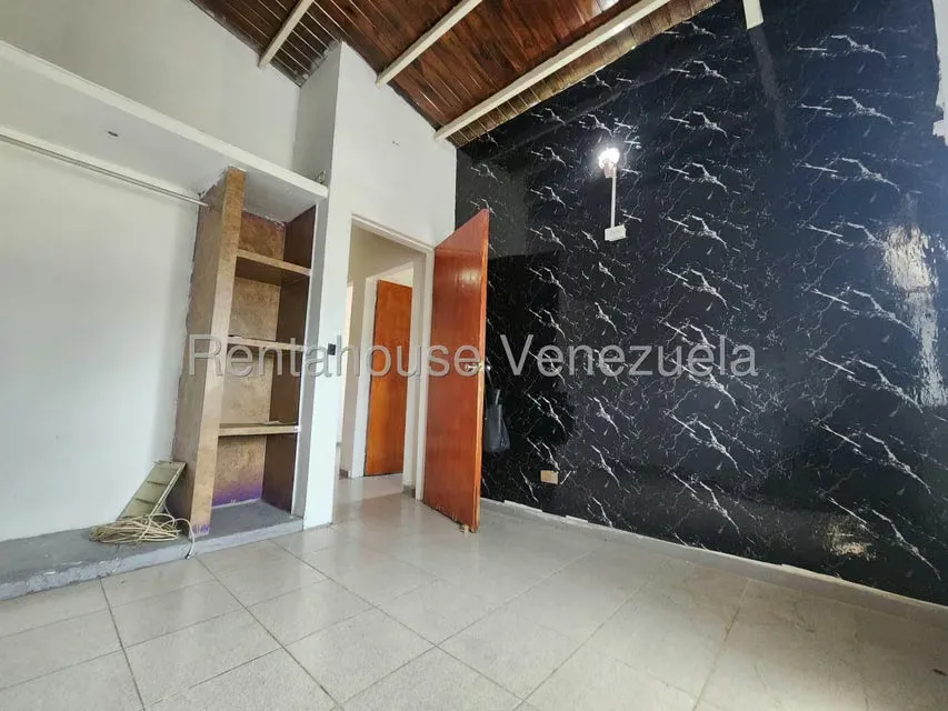 Apartamento (1 Nivel) en Alquiler en Paraparal, Carabobo - 15