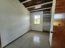 View 16
