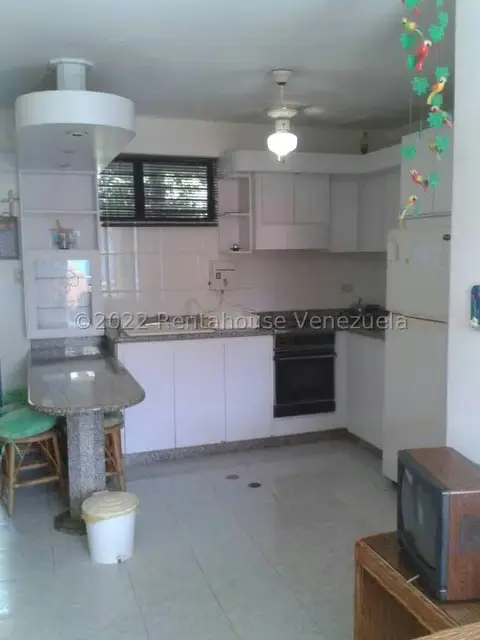 Apartamento (1 Nivel) en Venta en Agua Sal, Miranda - 5