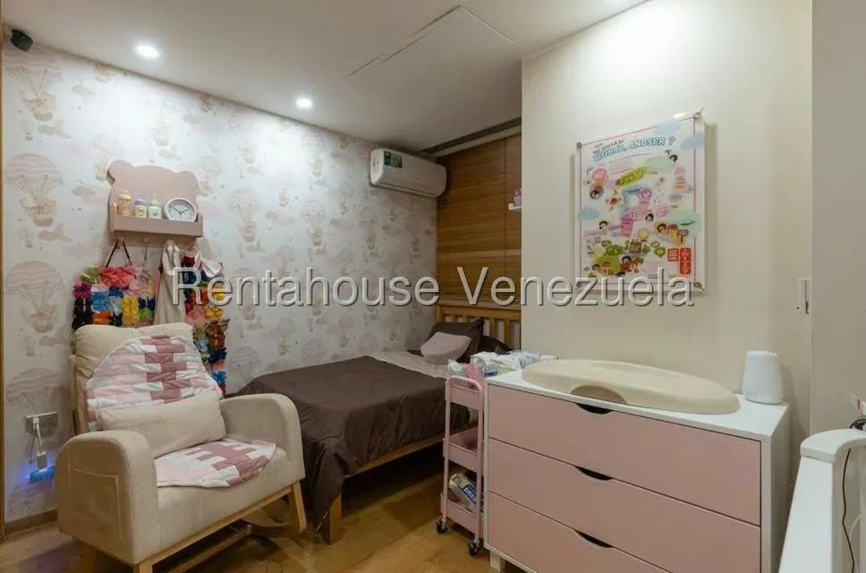 Apartamento (1 Nivel) en Venta en La Tahona, Distrito Metropolitano - 18