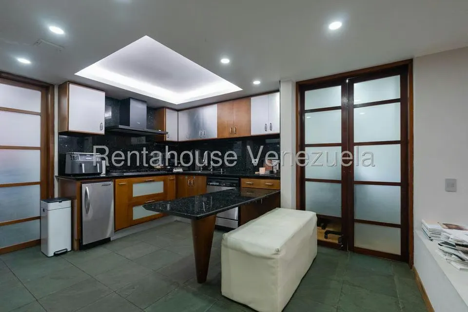 Apartamento (1 Nivel) en Venta en La Tahona, Distrito Metropolitano - 4