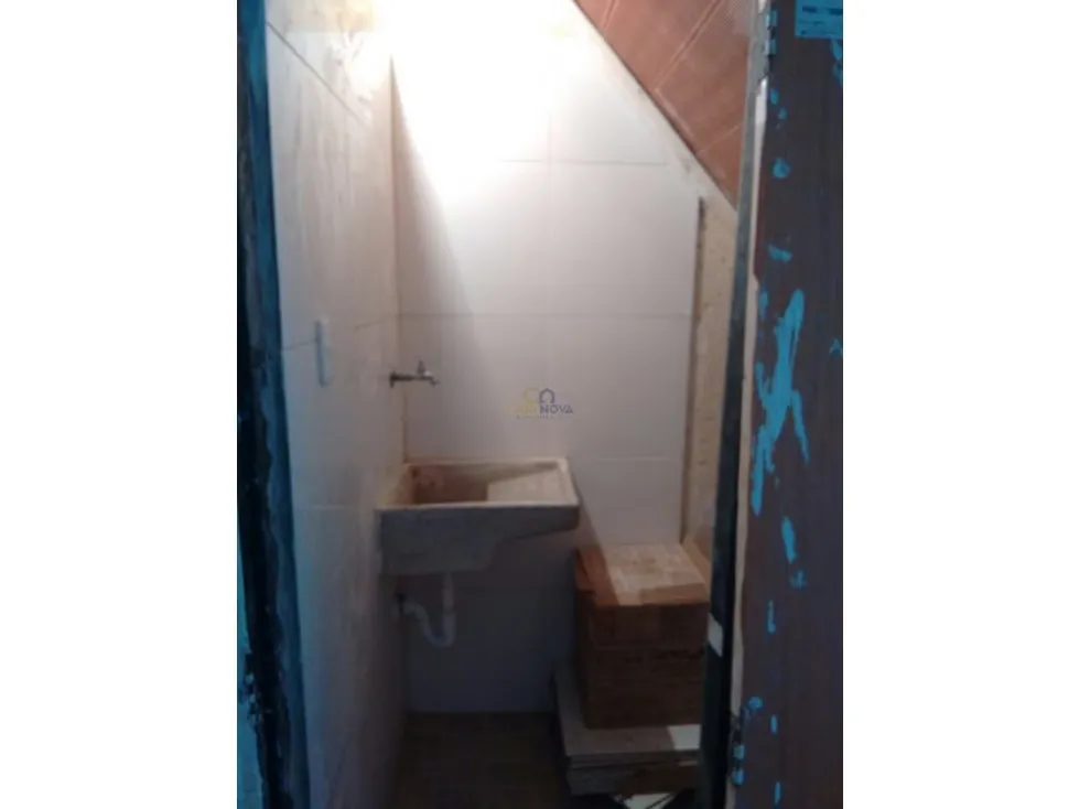 Se Alquila Local 30m2 a pie de calle a pocos metros de Av. Baralt. - 4