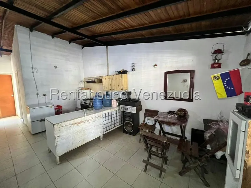 Casa (1 Nivel) en Venta en Los Pinos, Lara - 14