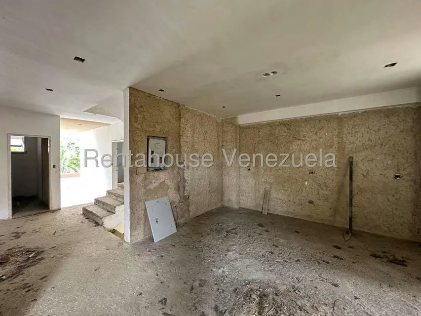 Townhouse (Multiples Niveles) en Venta en La Floresta, Aragua - 11