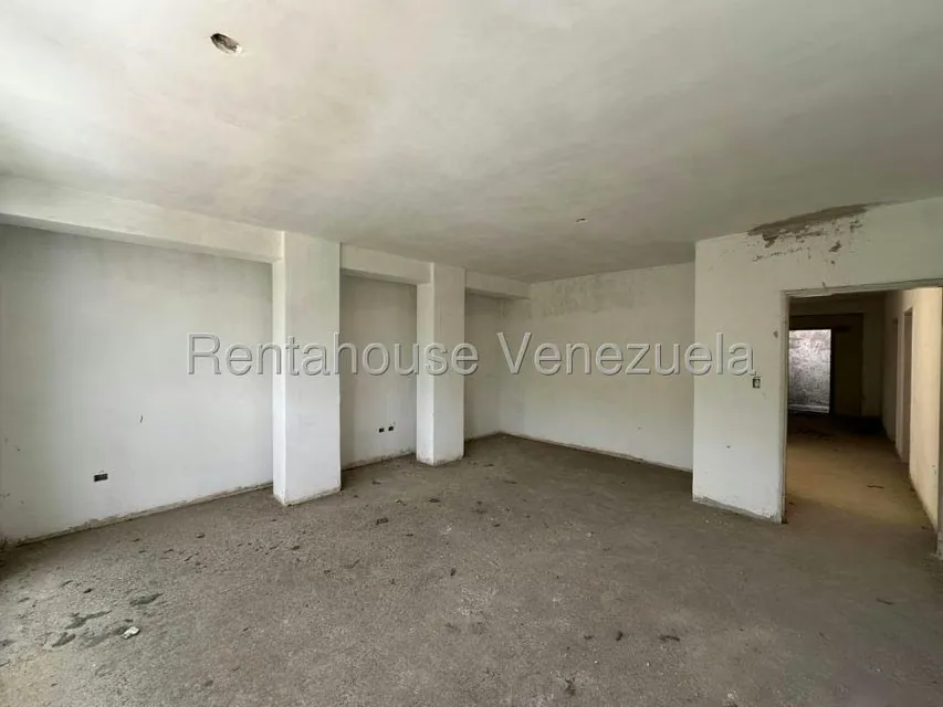 Townhouse (Multiples Niveles) en Venta en La Floresta, Aragua - 18