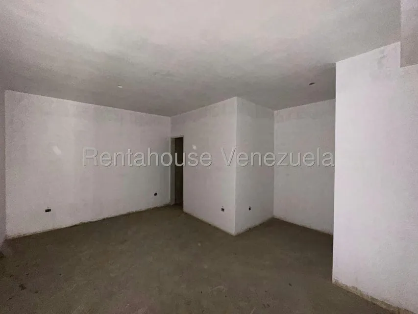 Townhouse (Multiples Niveles) en Venta en La Floresta, Aragua - 23