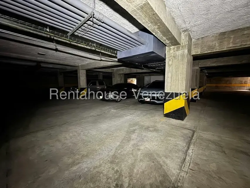 Apartamento (1 Nivel) en Venta en Triangulo del Este, Lara - 19