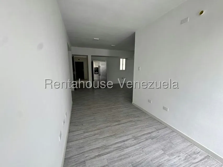 Apartamento (1 Nivel) en Venta en Triangulo del Este, Lara - 5