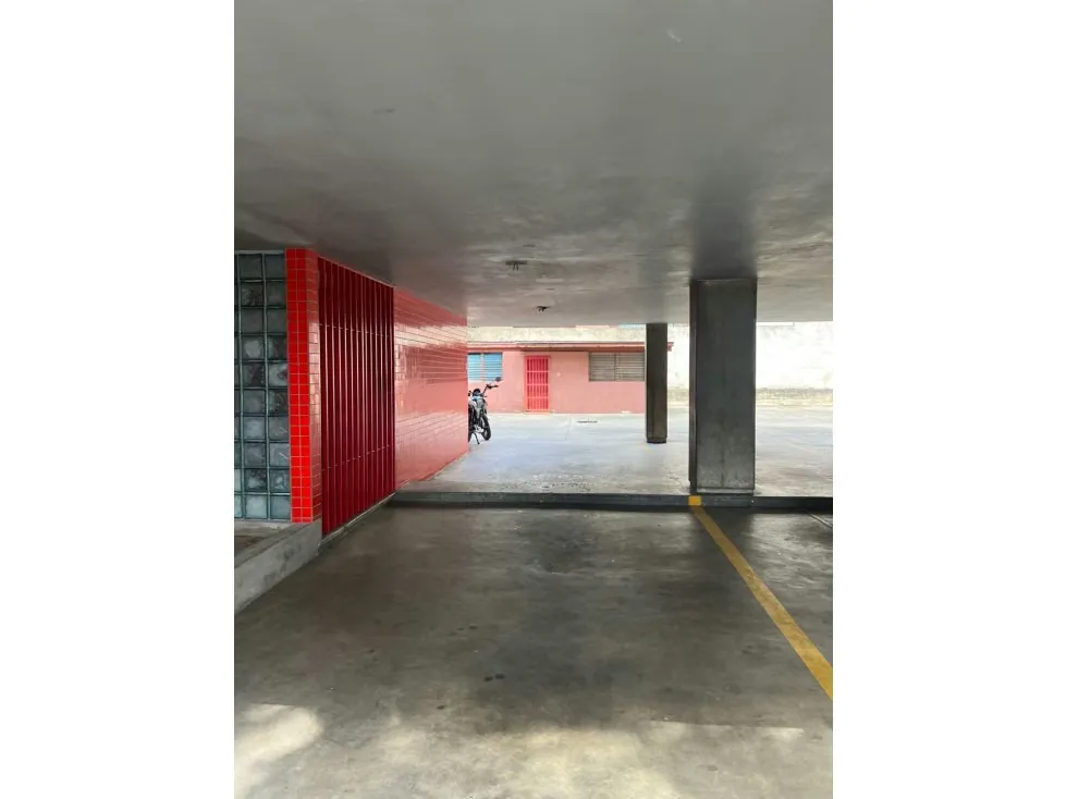Se vende edificio comercial/residencial 800m2 El Rosal 0574 - 2