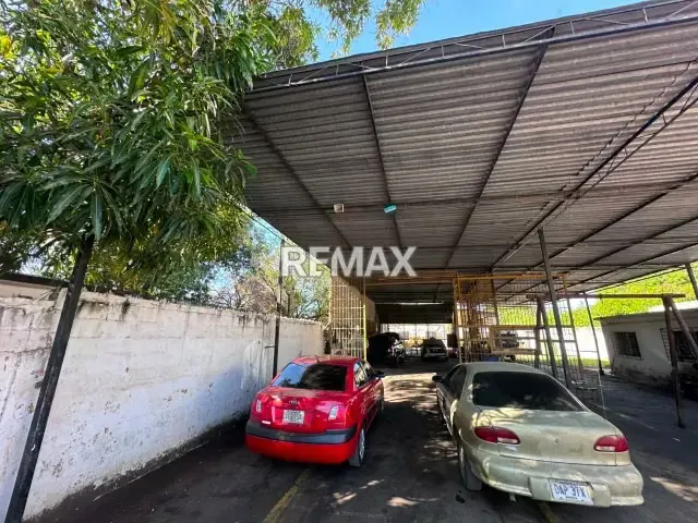 Venta de Galpón con terreno ubicado en el Sector Panamericano. - 10