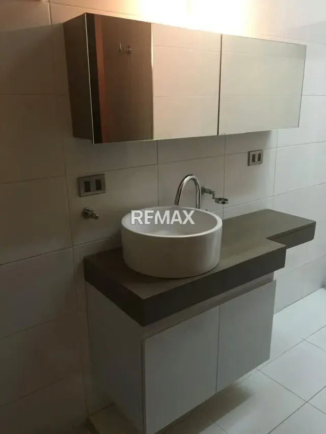 Venta Moderna Casa remodelada calle cerrada Vigilancia La Viña Valencia - 17