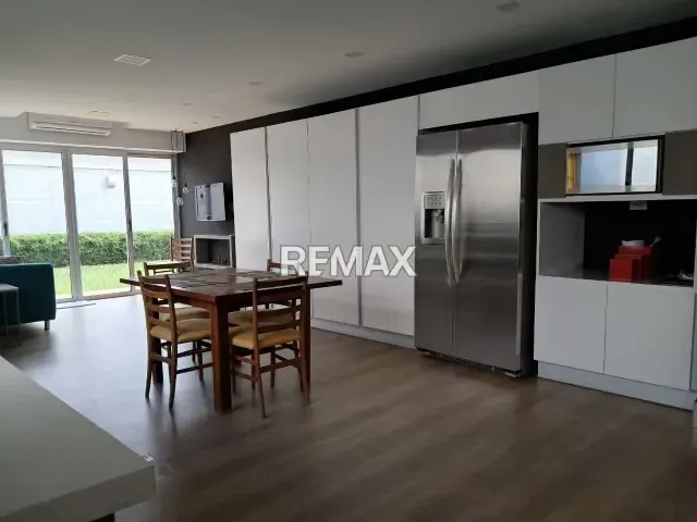 Venta Moderna Casa remodelada calle cerrada Vigilancia La Viña Valencia - 2