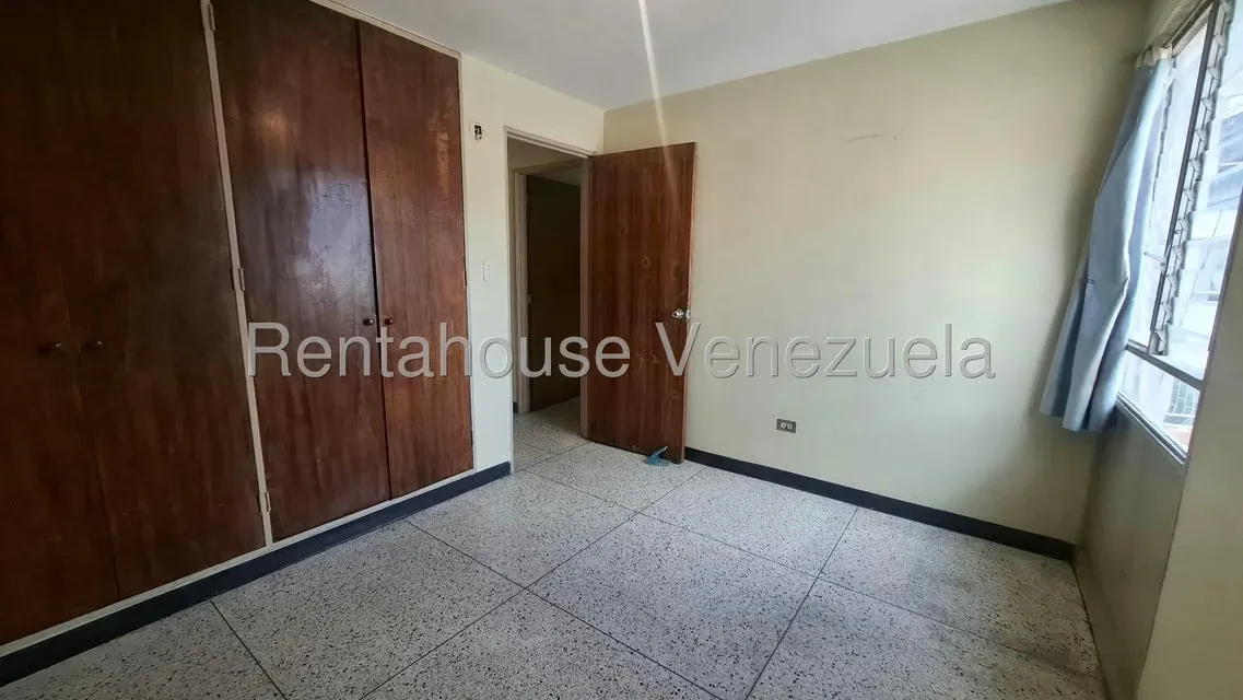 Apartamento (1 Nivel) en Venta en El Paraiso, Distrito Metropolitano - 17