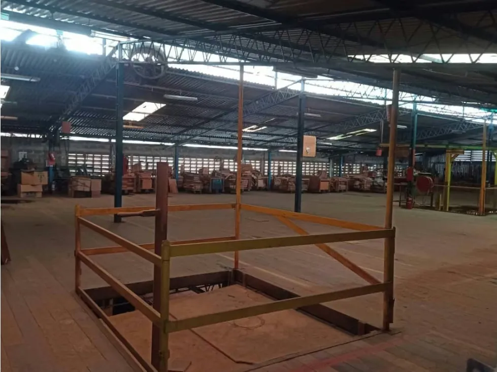 Se vende Edificio 3.198m² Boleita Sur - 10