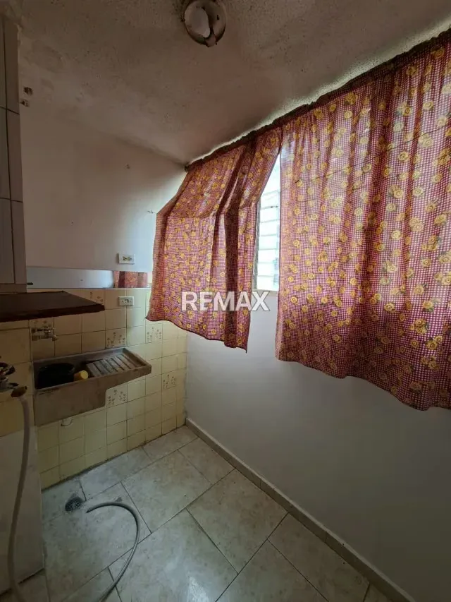 EN VENTA APARTAMENTO TURMERO - 3