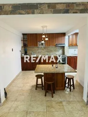 TE PRESENTAMOS ESTA OPCIÓN PERFECTA DE TOWN HOUSE PARA DISFRUTAR DE MOMENTOS DE TRANQUILIDAD Y DESCANSO EN UNO DE LOS DESTINOS TURÍSTICOS MÁS HERMOSOS DE VENEZUELA, TUCACAS. CONJUNTO PESCADORES II. - 2