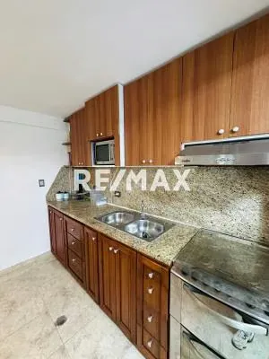 TE PRESENTAMOS ESTA OPCIÓN PERFECTA DE TOWN HOUSE PARA DISFRUTAR DE MOMENTOS DE TRANQUILIDAD Y DESCANSO EN UNO DE LOS DESTINOS TURÍSTICOS MÁS HERMOSOS DE VENEZUELA, TUCACAS. CONJUNTO PESCADORES II. - 3