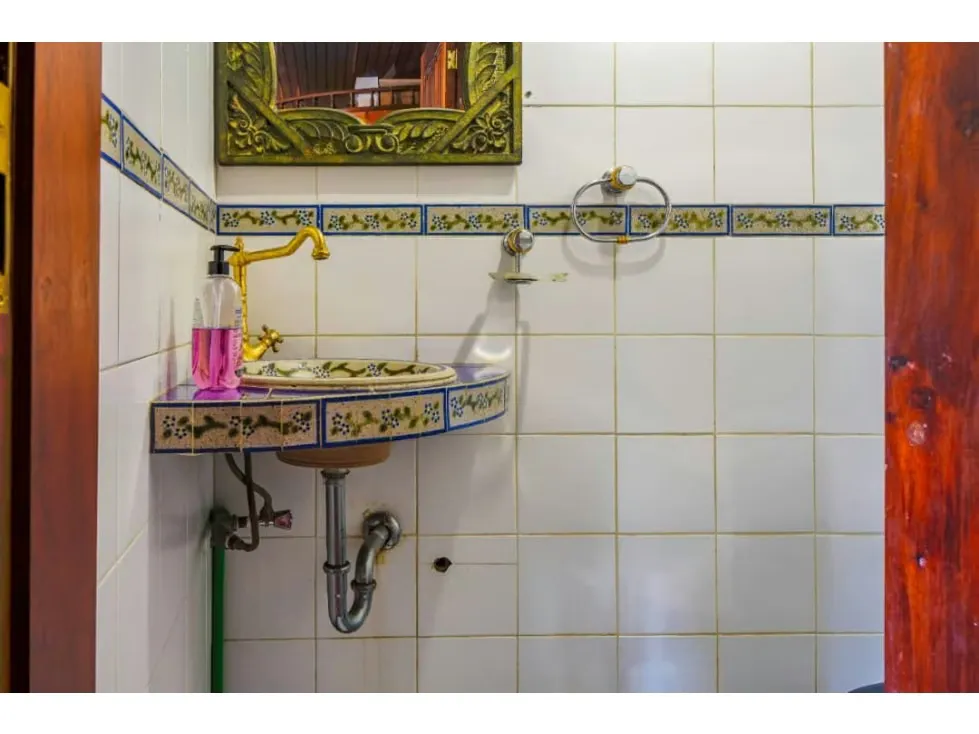 Vendo casa de 3 niveles 560m2 El Peñón 9257 - 15
