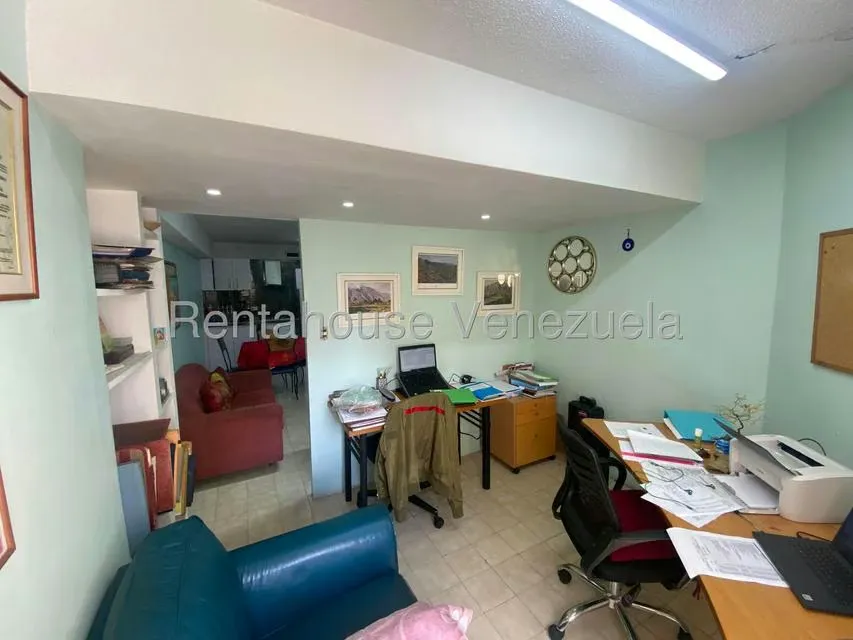 Apartamento (1 Nivel) en Venta en Parroquia La Candelaria, Distrito Metropolitano - 9