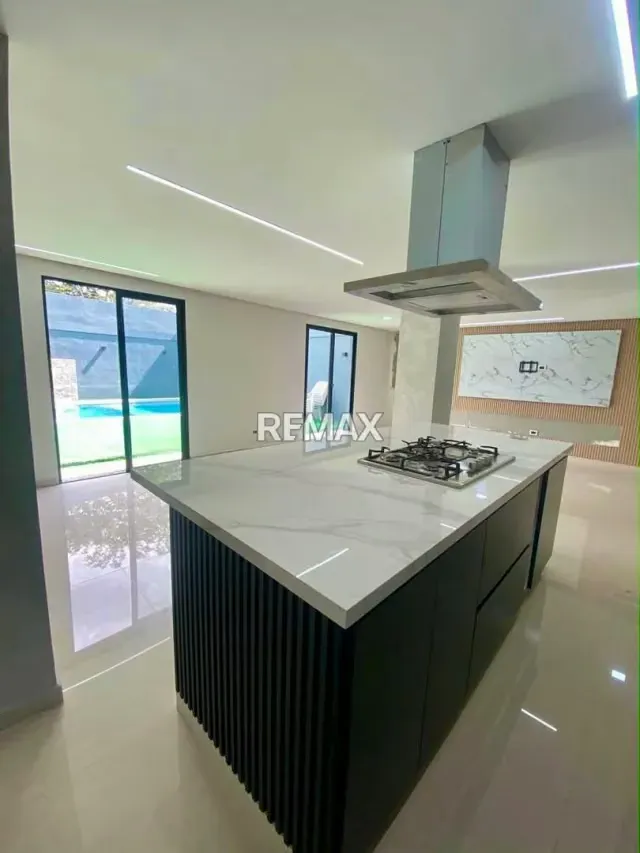 Vive la exclusividad y el confort en este espectacular Townhouse a estrenar ubicado en el Conjunto Residencial San Ignacio (San Diego, a solo 5 minutos de la Variante). - 14