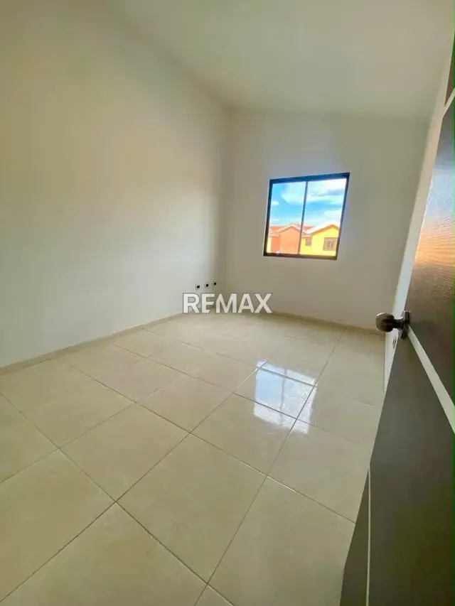 Vive la exclusividad y el confort en este espectacular Townhouse a estrenar ubicado en el Conjunto Residencial San Ignacio (San Diego, a solo 5 minutos de la Variante). - 18