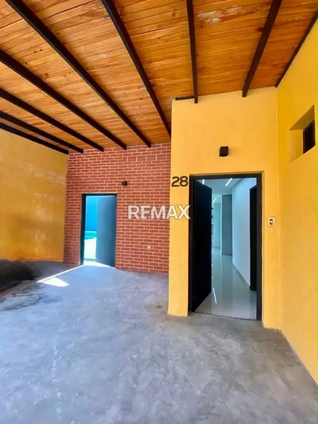 Vive la exclusividad y el confort en este espectacular Townhouse a estrenar ubicado en el Conjunto Residencial San Ignacio (San Diego, a solo 5 minutos de la Variante). - 2