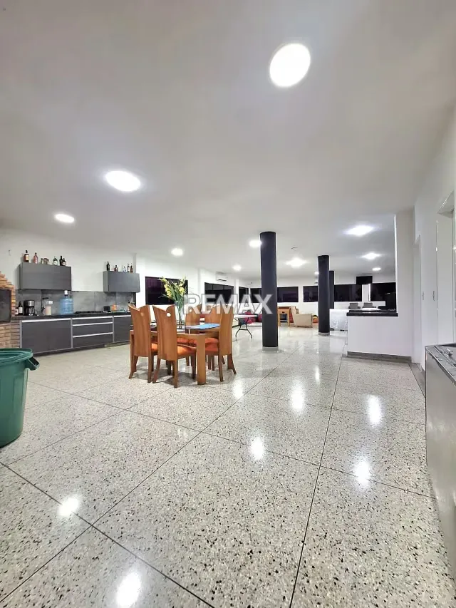 EN VENTA EDIFICIO COMERCIAL LA CONCORDIA - 3