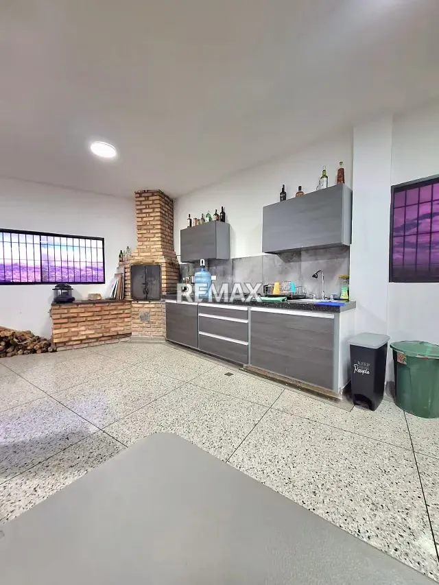 EN VENTA EDIFICIO COMERCIAL LA CONCORDIA - 10