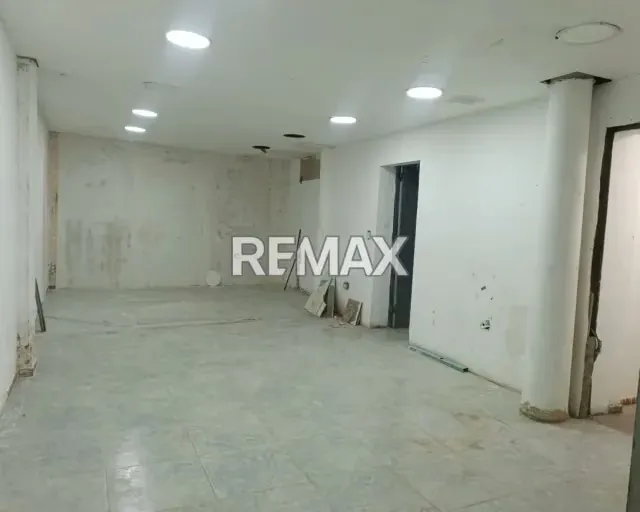 OPORTUNIDAD DE INVERSIÓN ÚNICA. TERRENO CON PROYECTO DE MINI CENTRO COMERCIAL Y LOCAL A PIE DE CALLE EN EL CENTRO DE PORLAMAR - 14