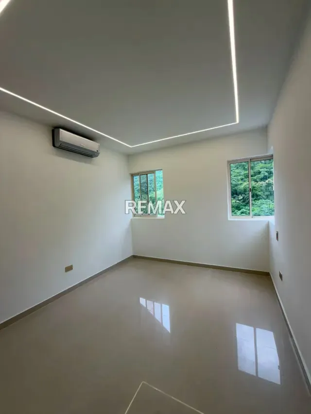 En venta hermoso apartamento a estrenar en La Trigaleña Resd. Vermont - 19