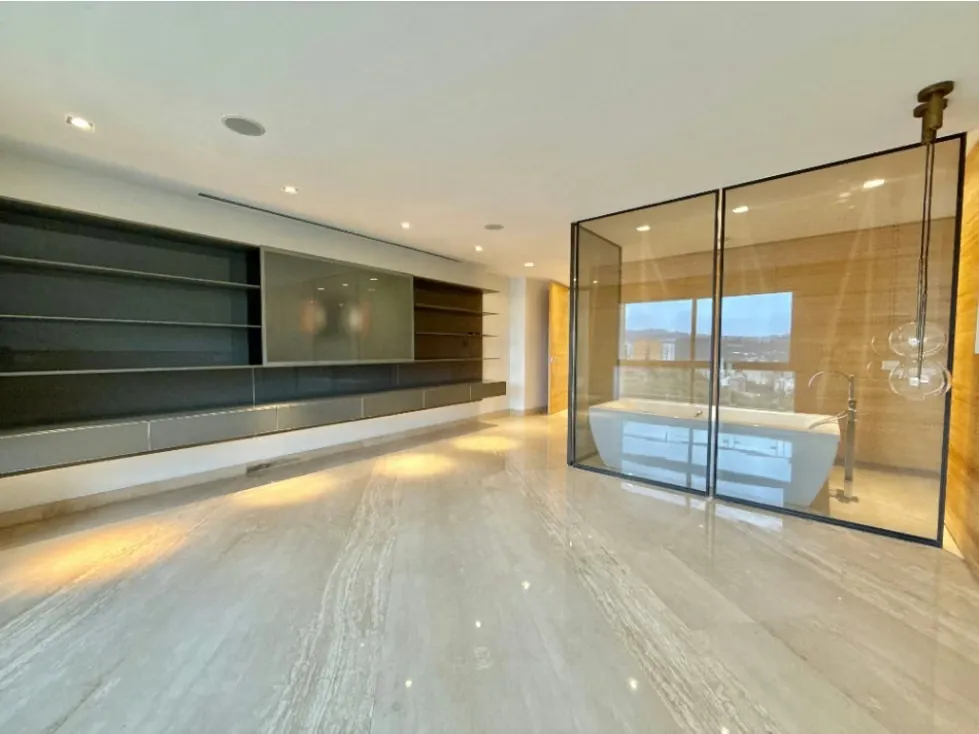 Se vende apto 288 m2 3h+s/3.5b+s/5p Lomas de La Alameda - 12