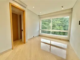 View 18