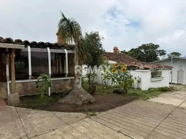 FINCA EN CASA EL PADRE