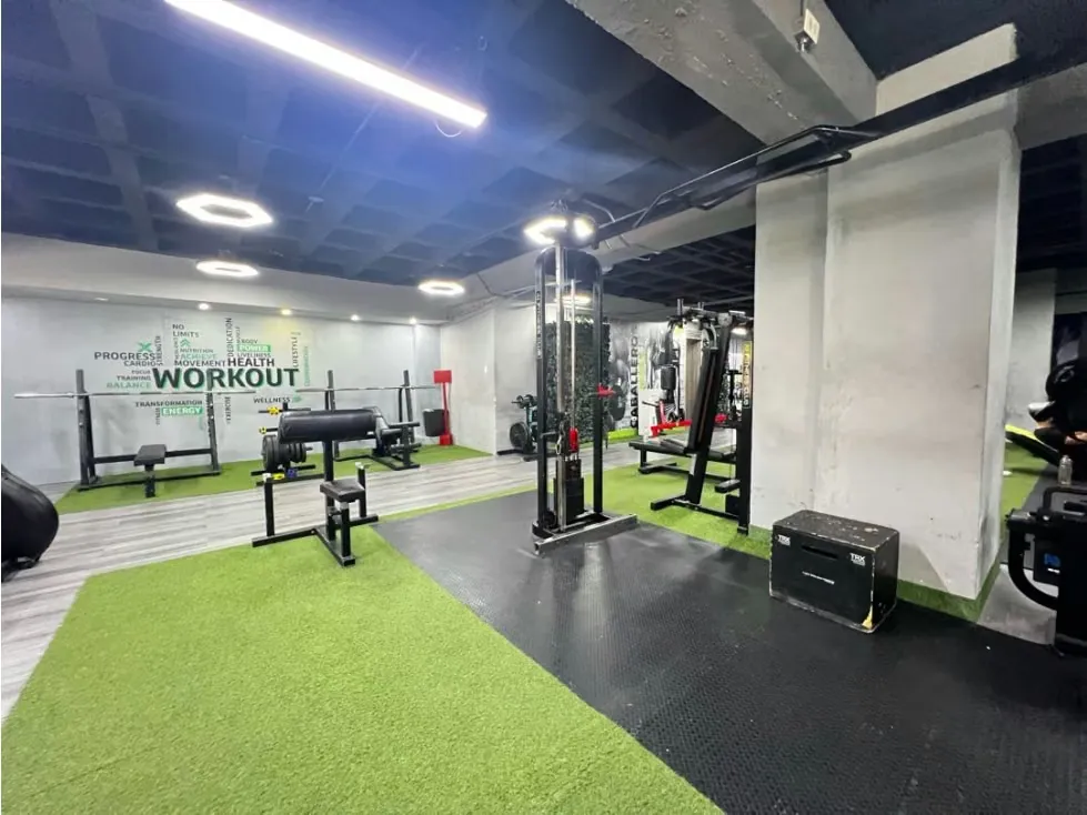 Vendo fondo de comercio gimnasio 294m2 Los Chaguaramos 0721 - 11