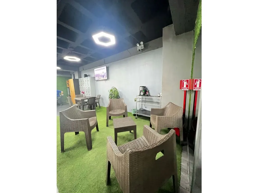 Vendo fondo de comercio gimnasio 294m2 Los Chaguaramos 0721 - 12