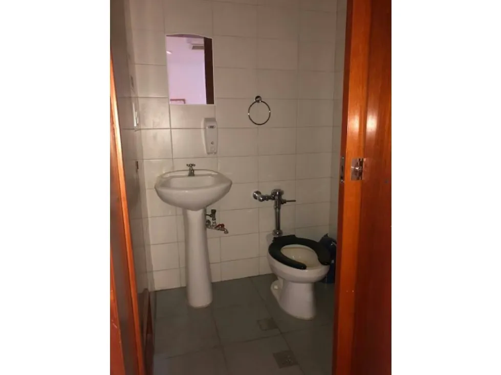 Se Alquila Bella OFC-45m²-8P.Trabajo+Recp.+A/A+Pozo-Paseo EL Hatillo - 13