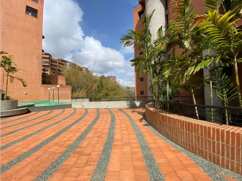 Se vende Apto 510m² 4h+s/7b/3p Los Samanes - 2