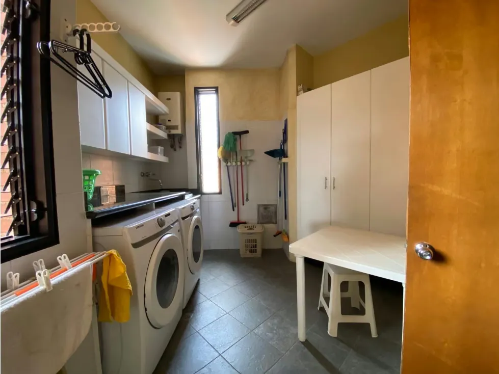 Se vende Apto 510m² 4h+s/7b/3p Los Samanes - 34