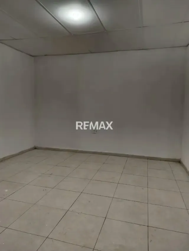 Venta de Casa ideal para inversion, negocio o familia numerosa, ubicada en Castillejo urbanizacion El Escorial. Guatire - 8