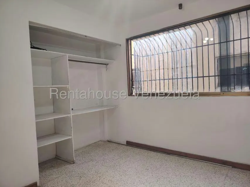 Apartamento (1 Nivel) en Venta en El Paraiso, Distrito Metropolitano - 11