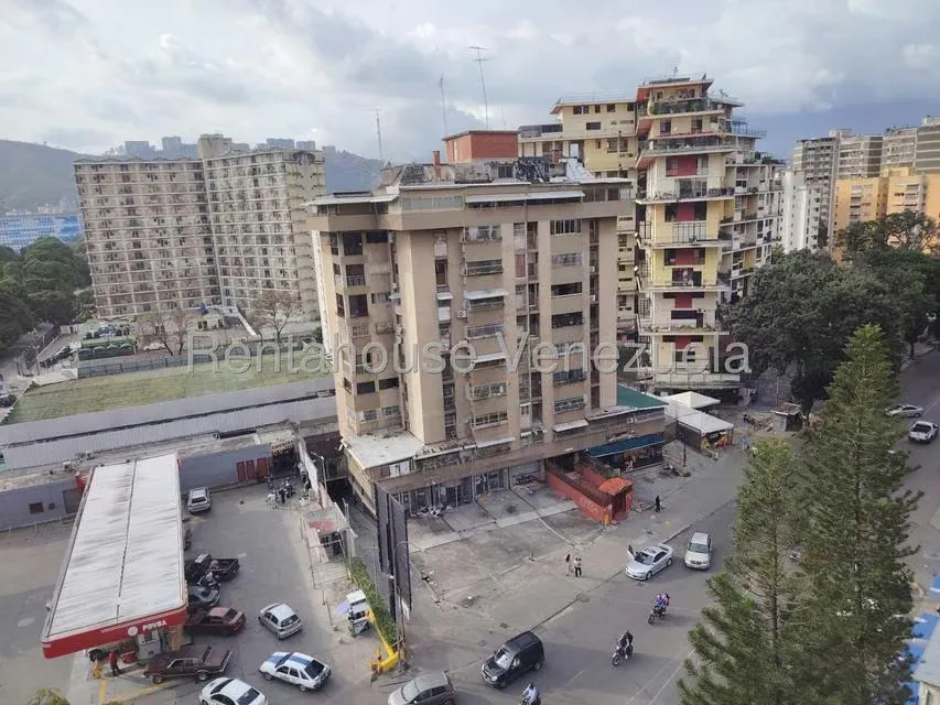Apartamento (1 Nivel) en Venta en El Paraiso, Distrito Metropolitano - 17