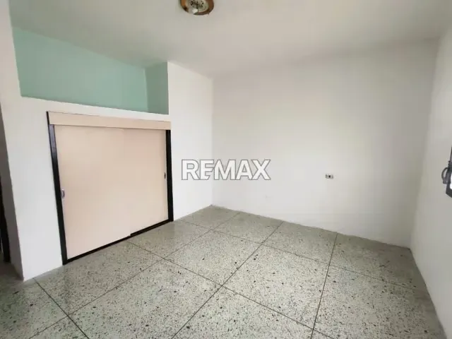 Casa en venta en el Centro De Charallave - 4