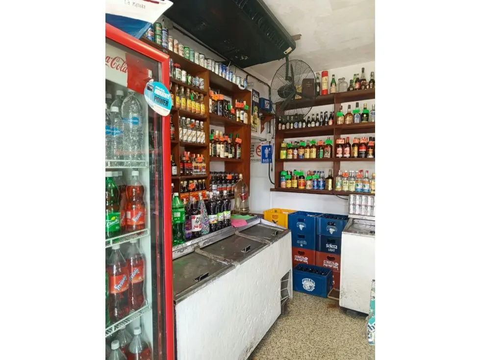 Local en venta o alquiler 190m², El Trebol - 2