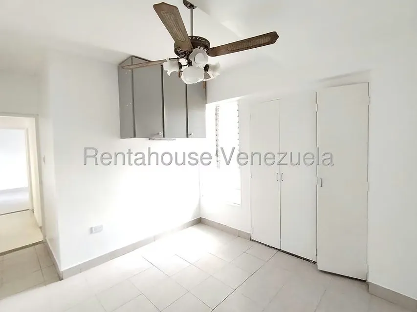 Apartamento (1 Nivel) en Alquiler en Prebo I, Carabobo - 31