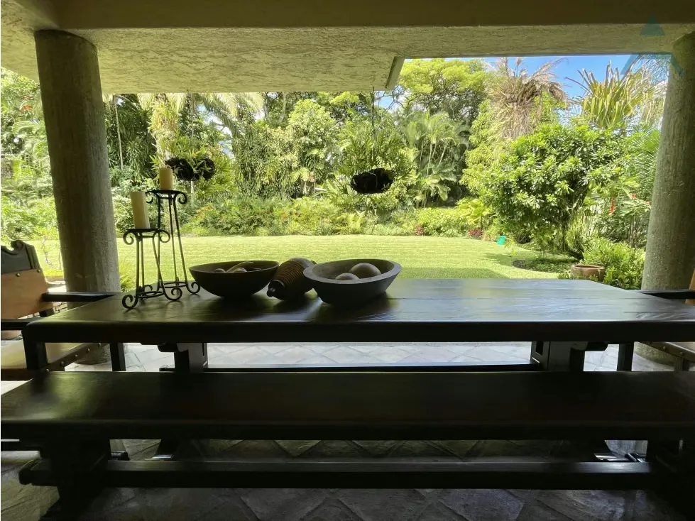 Se vende casa 2200m² 4h+s/4b+s/13e Country club - 9