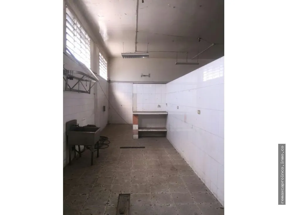 Joya Comercial en Venta: Local en Mañongo TCL L 10031549 - 13