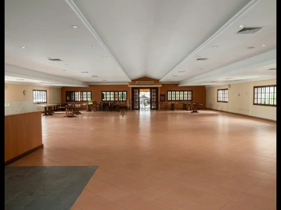 Joya Comercial en Venta: Local en Mañongo TCL L 10031549 - 2