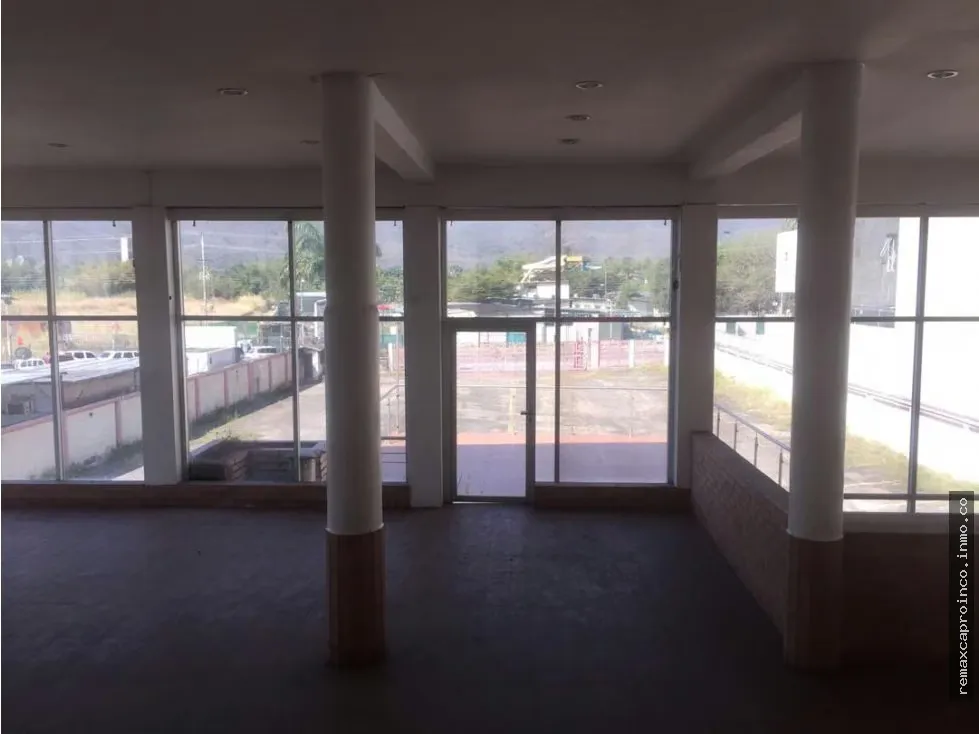 Joya Comercial en Venta: Local en Mañongo TCL L 10031549 - 25